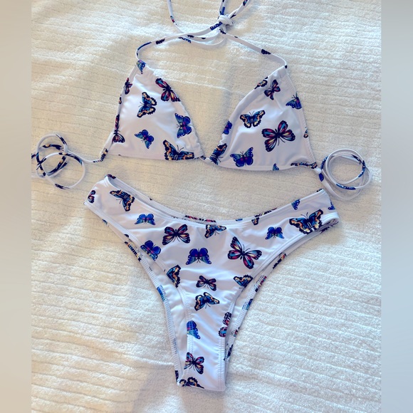 Butterfly Print Bikini Set - White and Blue - Picture 3 of 3